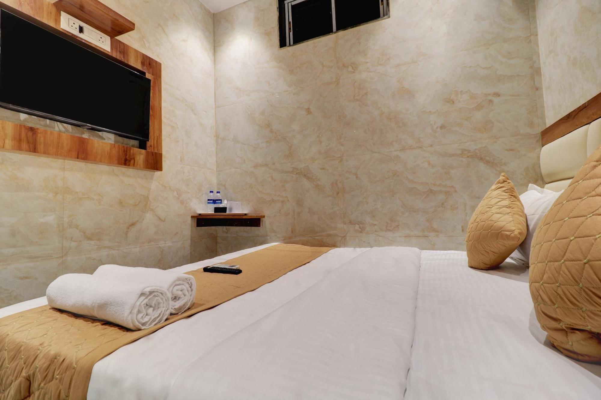 Hotel Omega مومباي المظهر الخارجي الصورة